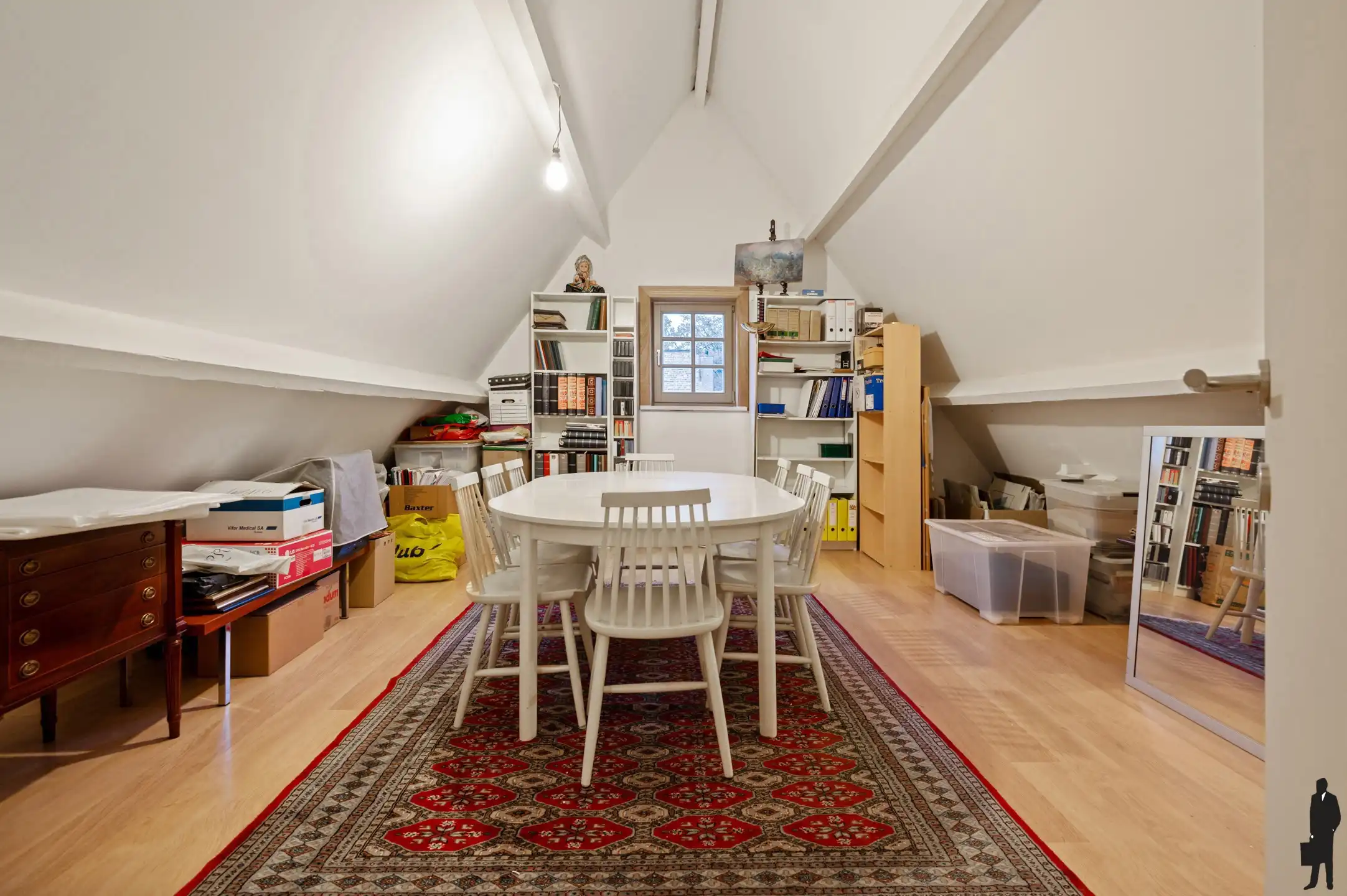 Prachtige villa met uitzicht op de weilanden van het kasteel foto 25