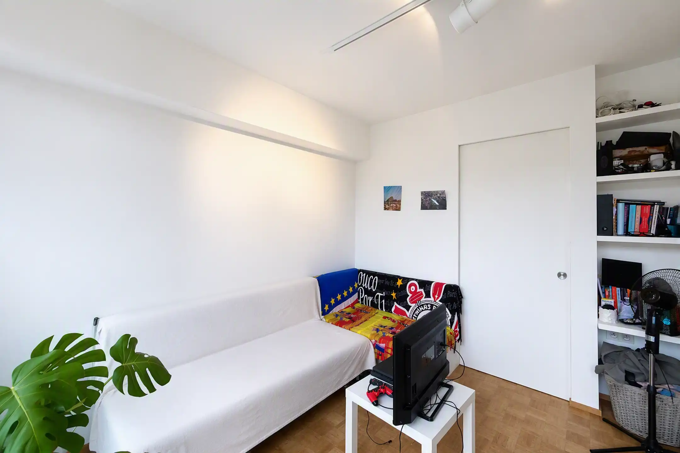 VIJVERS VAN ELSENE – Schitterende studio met slaaphoek! foto 2