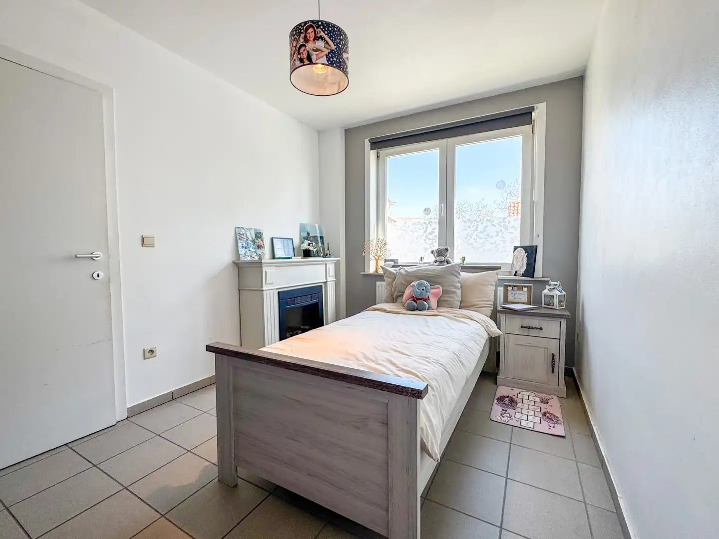 Gezellige rijwoning met 4 slaapkamers, tuin en carport foto 13