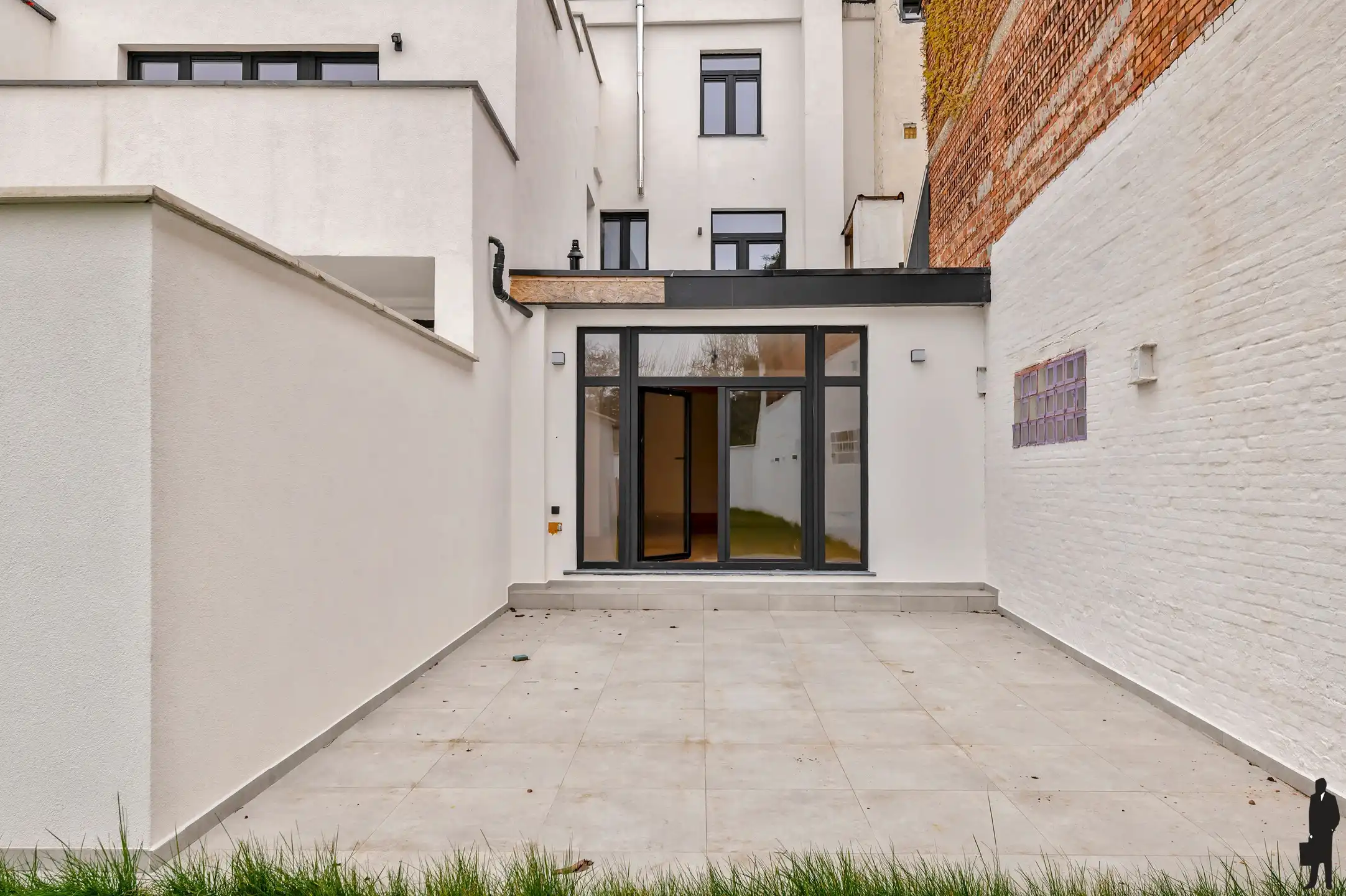 Prachtig gerenoveerd appartement met 2 slaapkamers en ruime tuin van 190 m² nabij het centrum van Mechelen. foto 12