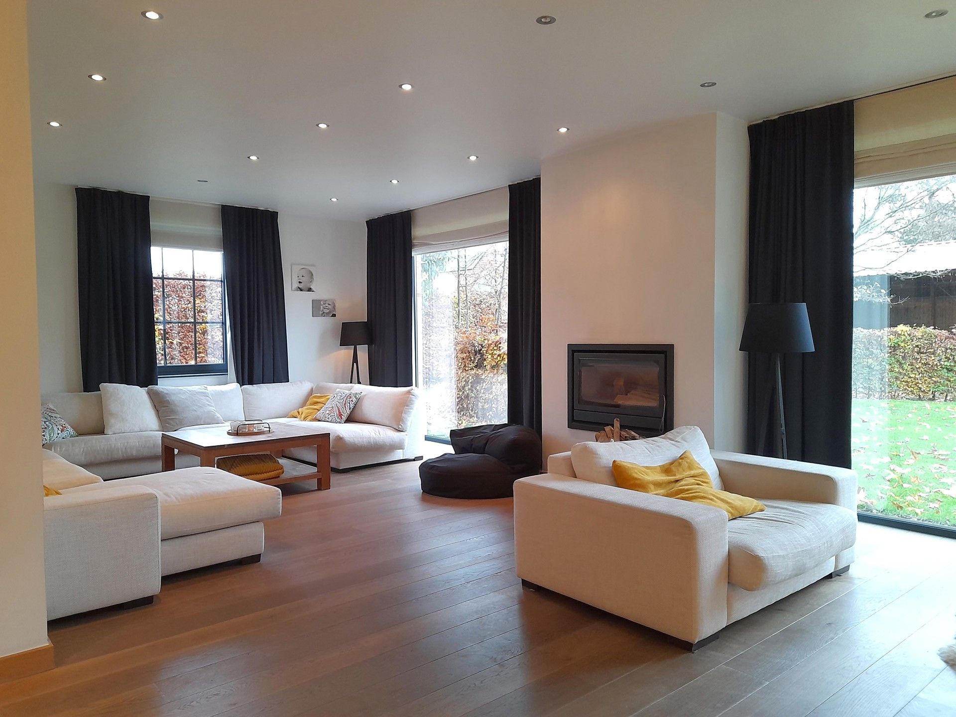 Rustig gelegen stijlvolle woning met 4 slaapkamers foto 7