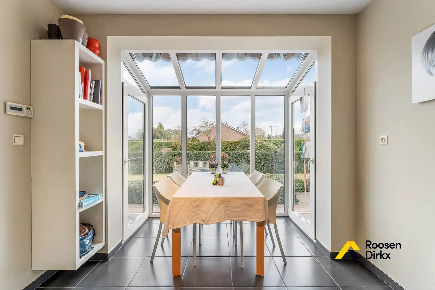 Charmante gelijkvloerse woning met 4 slaapkamers op perceel 1.282m² foto 13