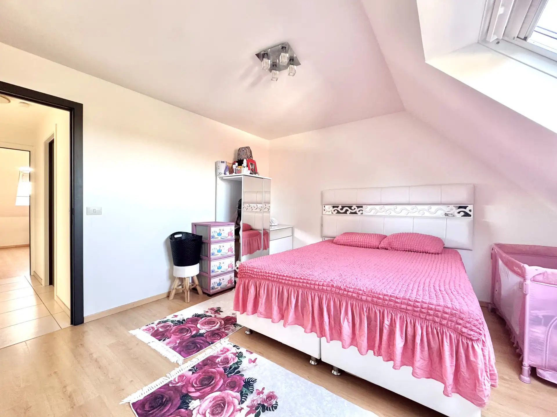 LICHTRIJK APPARTEMENT MET ZONNETERRAS EN 2 KAMERS foto 20