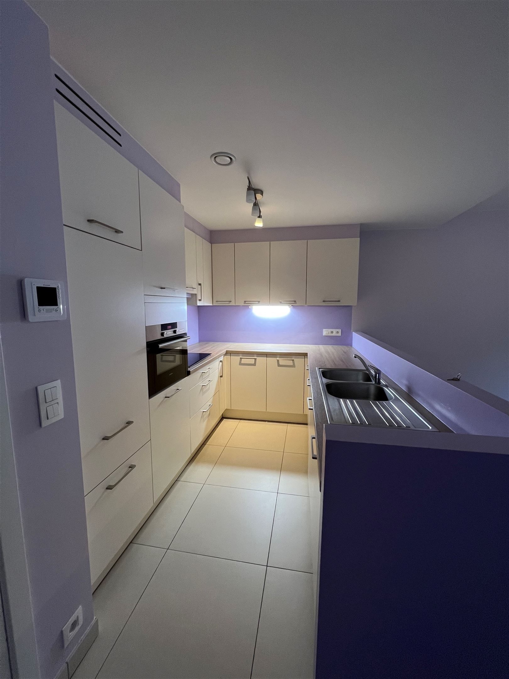 Ruim tweeslaapkamer appartement te huur foto 4
