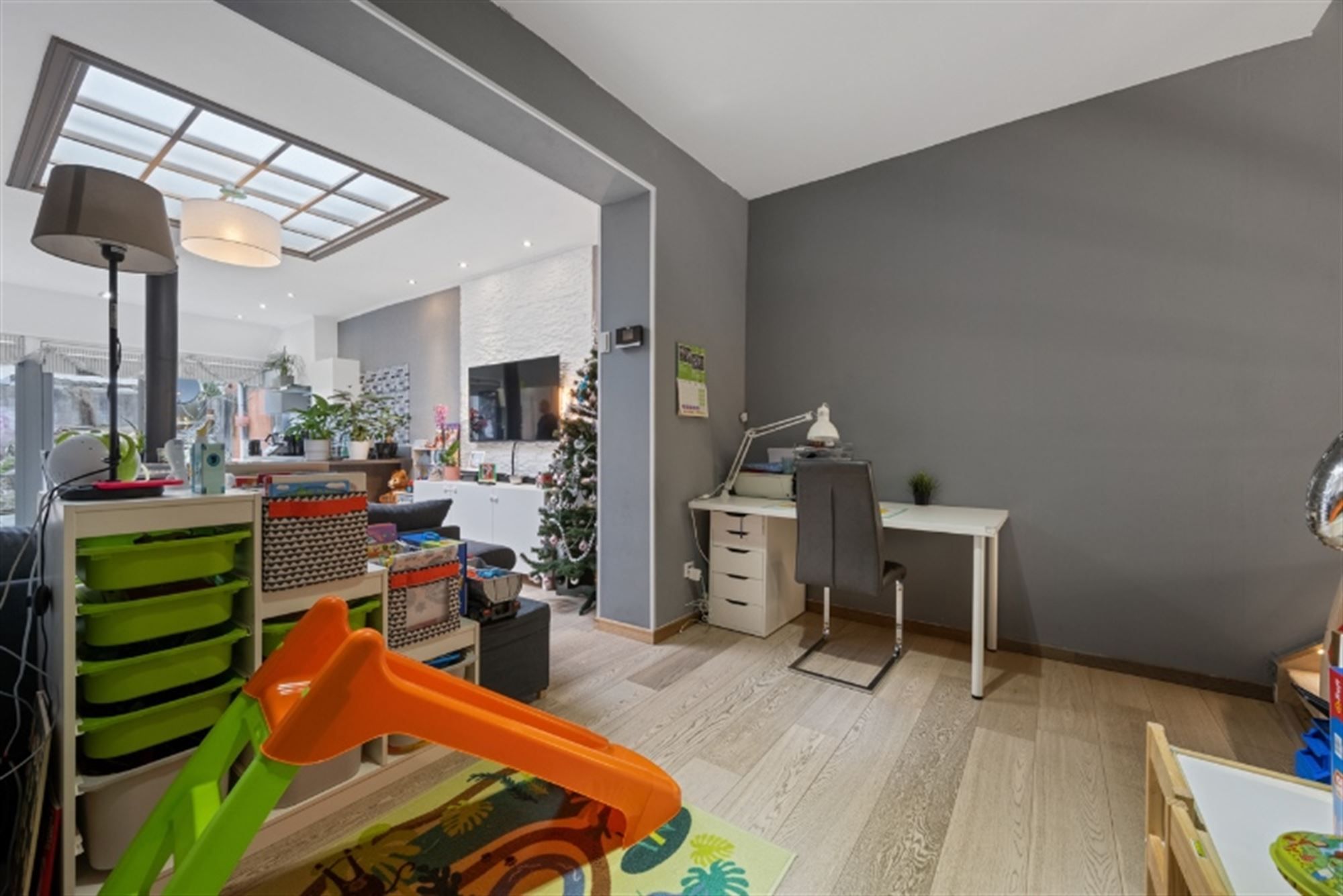 Instapklaar huis met 3 slaapkamers en tuin foto 4