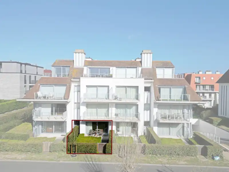 Zonnig gelijkvloers appartement met 2 grote terrassen! foto 3