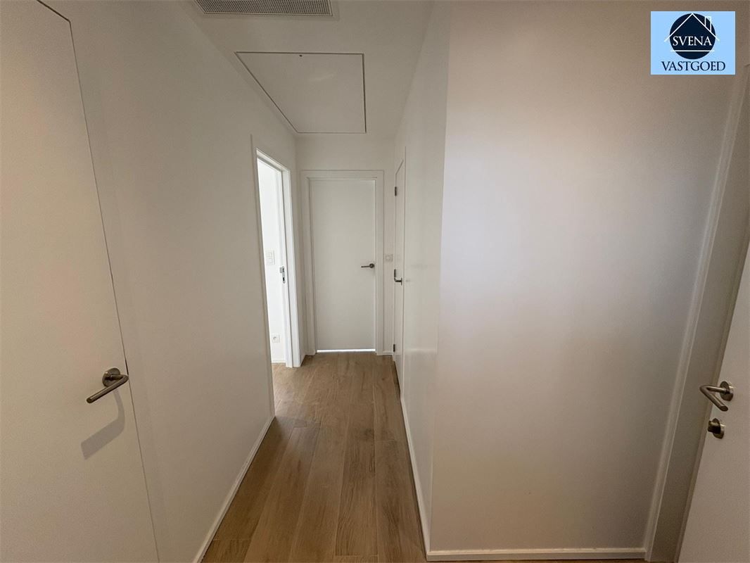 GERENOVEERD APPARTEMENT MET 2 SLAAPKAMERS foto 7