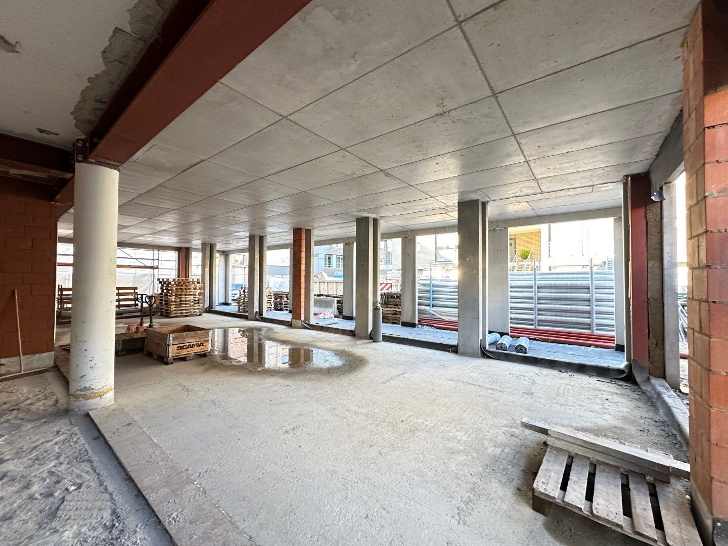 NIEUWBOUW COMMERCIËLE UNITS IN HET HIPPE PORTIER 51 foto 10