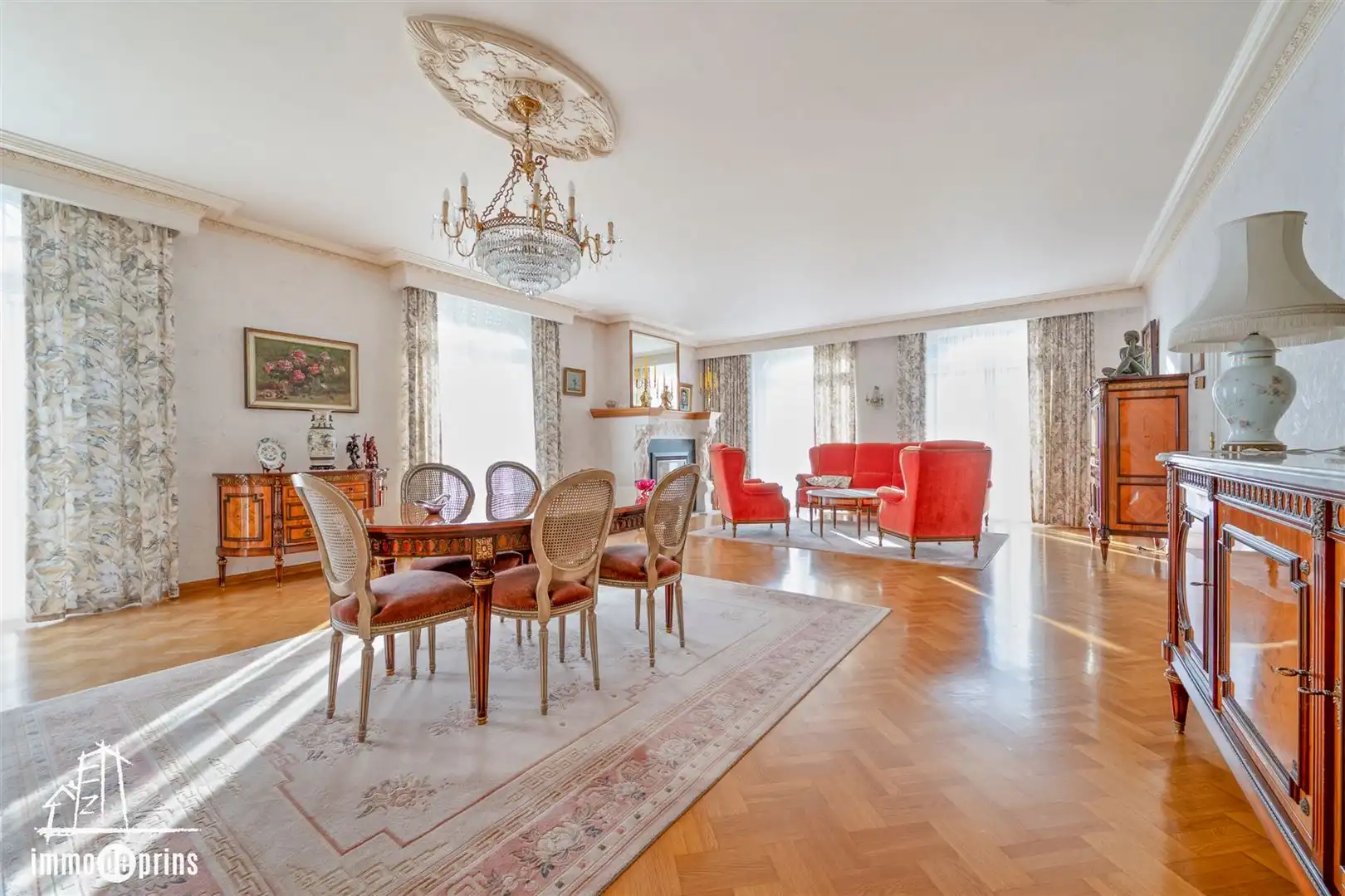 Villa, open bebouwing foto 8