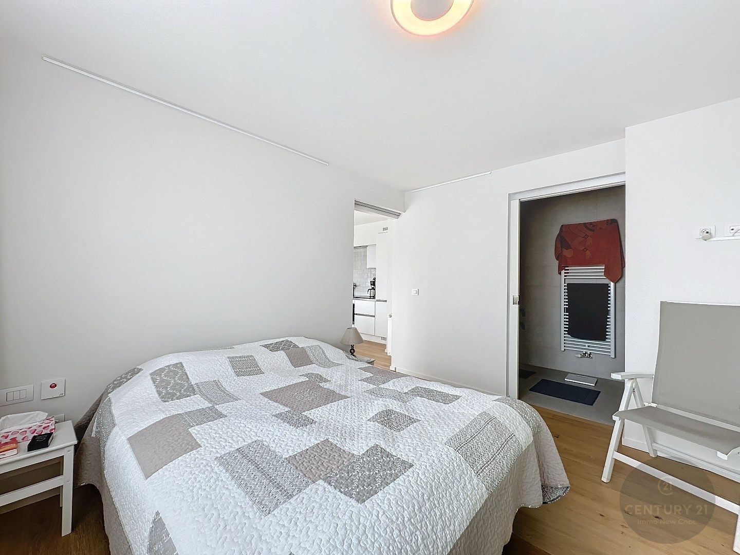 UITERST gezellig en modern assistentie-appartement 2 slaapkamers!  foto 9