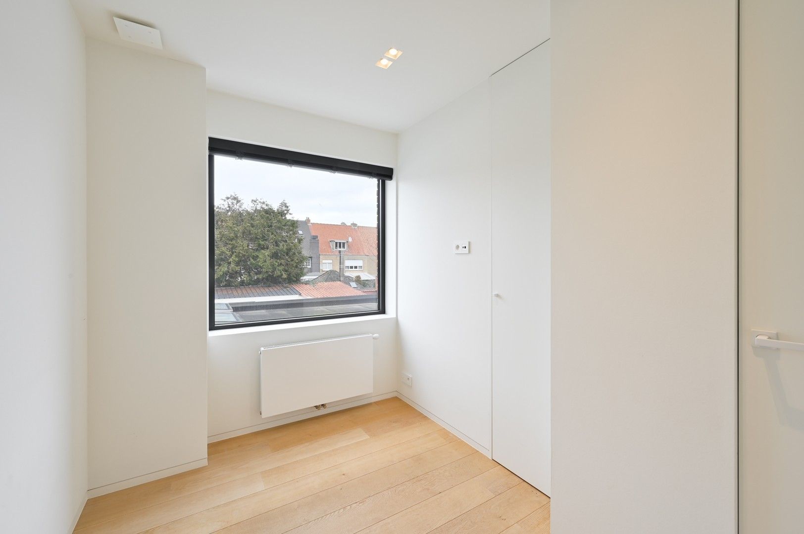 Prachtige, instapklare woning gelegen in Oud Knokke, aan de rand van het Zoute. foto 16