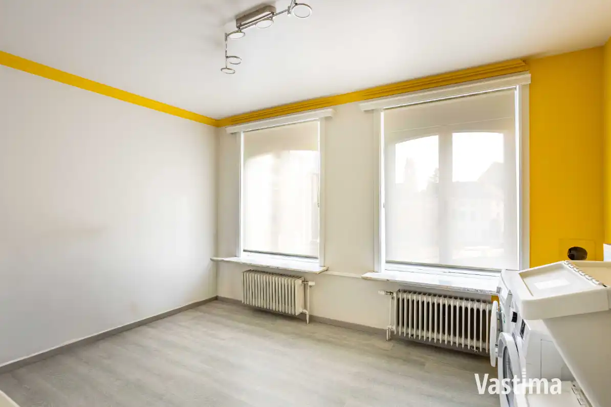 Instapklare dokterswoning met garage en 5 slaapkamers foto 21