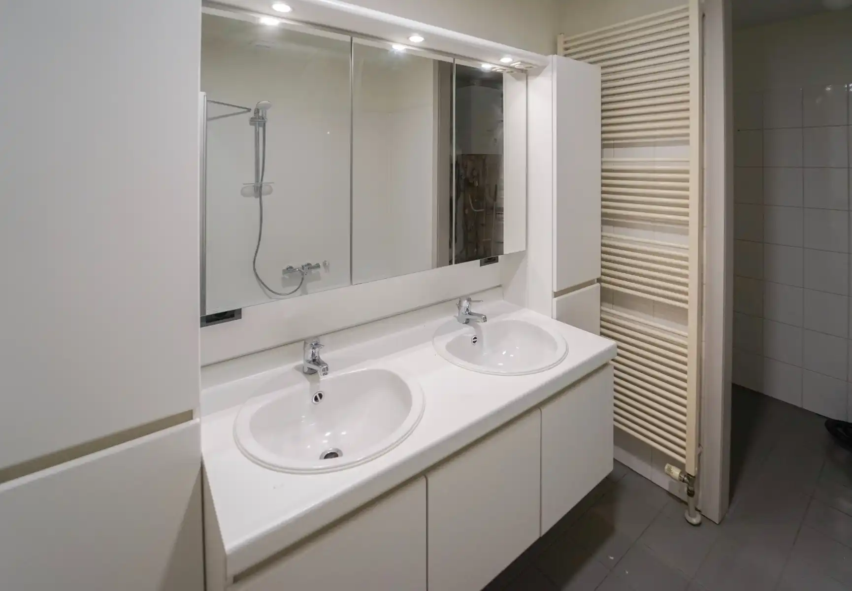 Ruim 2 slaapkamer penthouse te Zwijnaarde foto 13