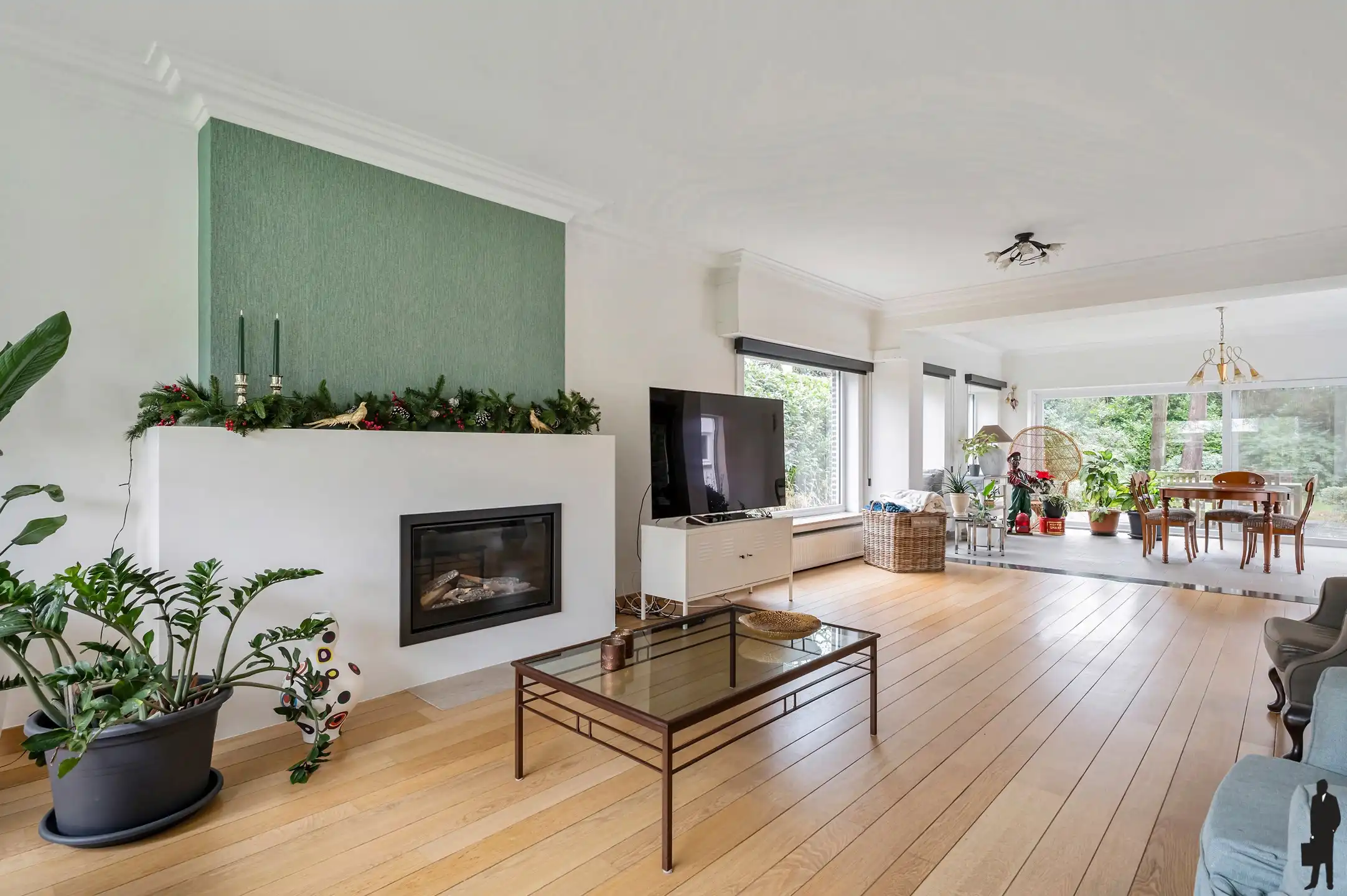 Instapklare vrijstaande woning (op ca. 865m² grond) op absolute toplocatie te Schoten!  foto 3