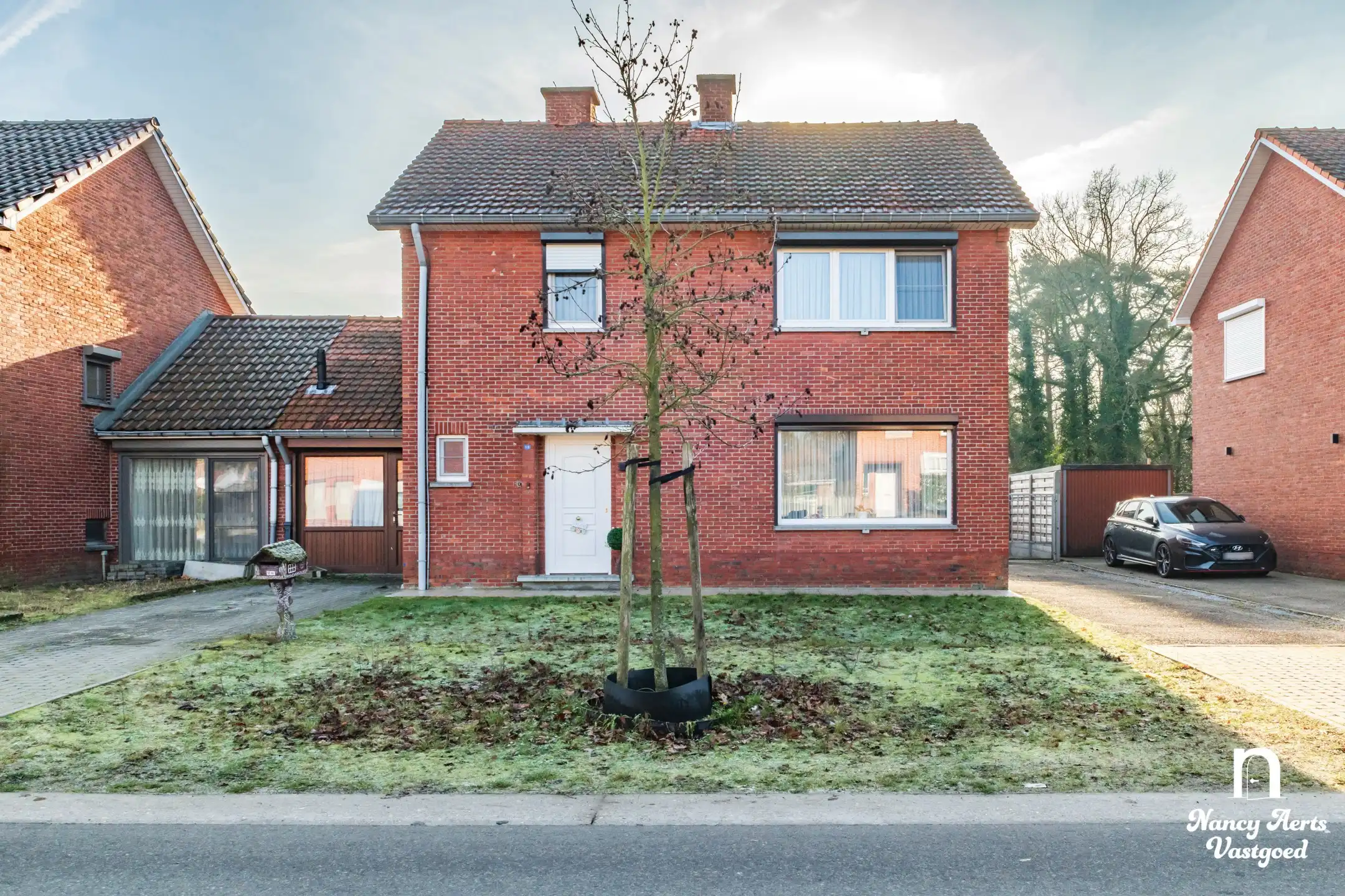 Gerenoveerde instapklare woning met zuidgerichte tuin foto 25