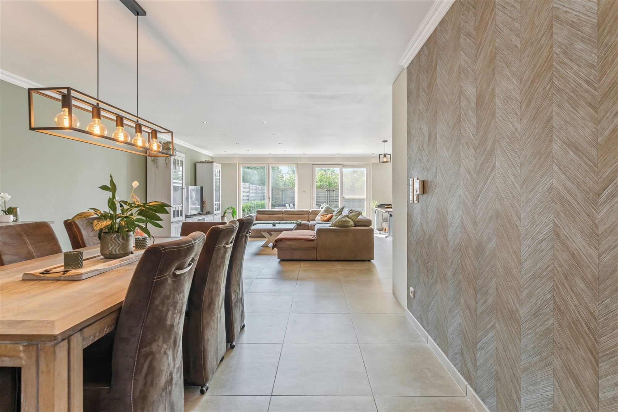 ZEER RUIM, ENERGIEZUINIGE WONING OP TOPLOCATIE! foto 7