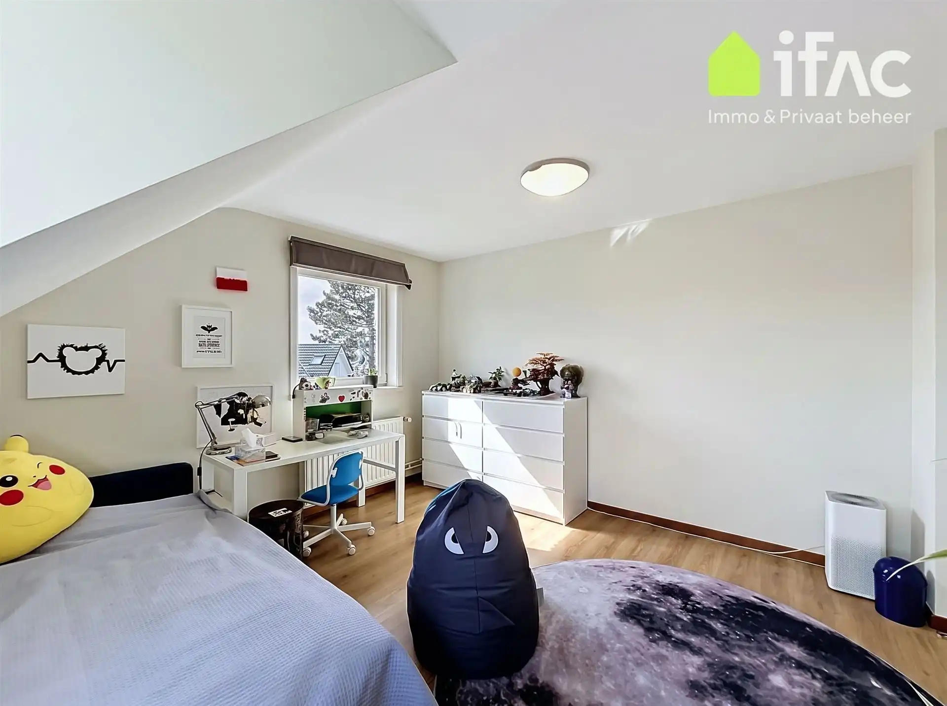 Smaakvol gerenoveerde Villa met 5 slaapkamers en leuke tuin foto 32