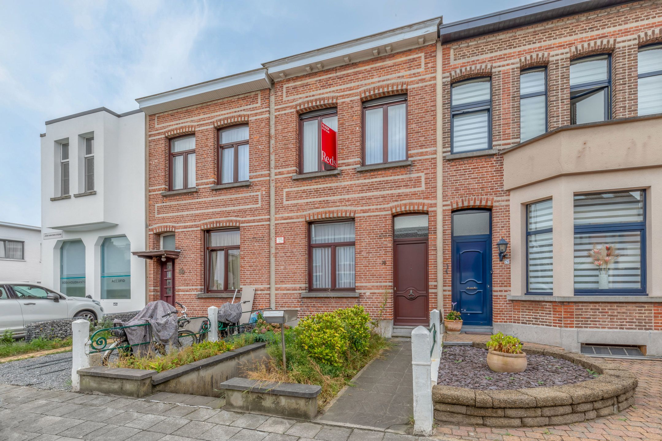 goed gelegen woning met 2 slaapkamers en koer foto 1