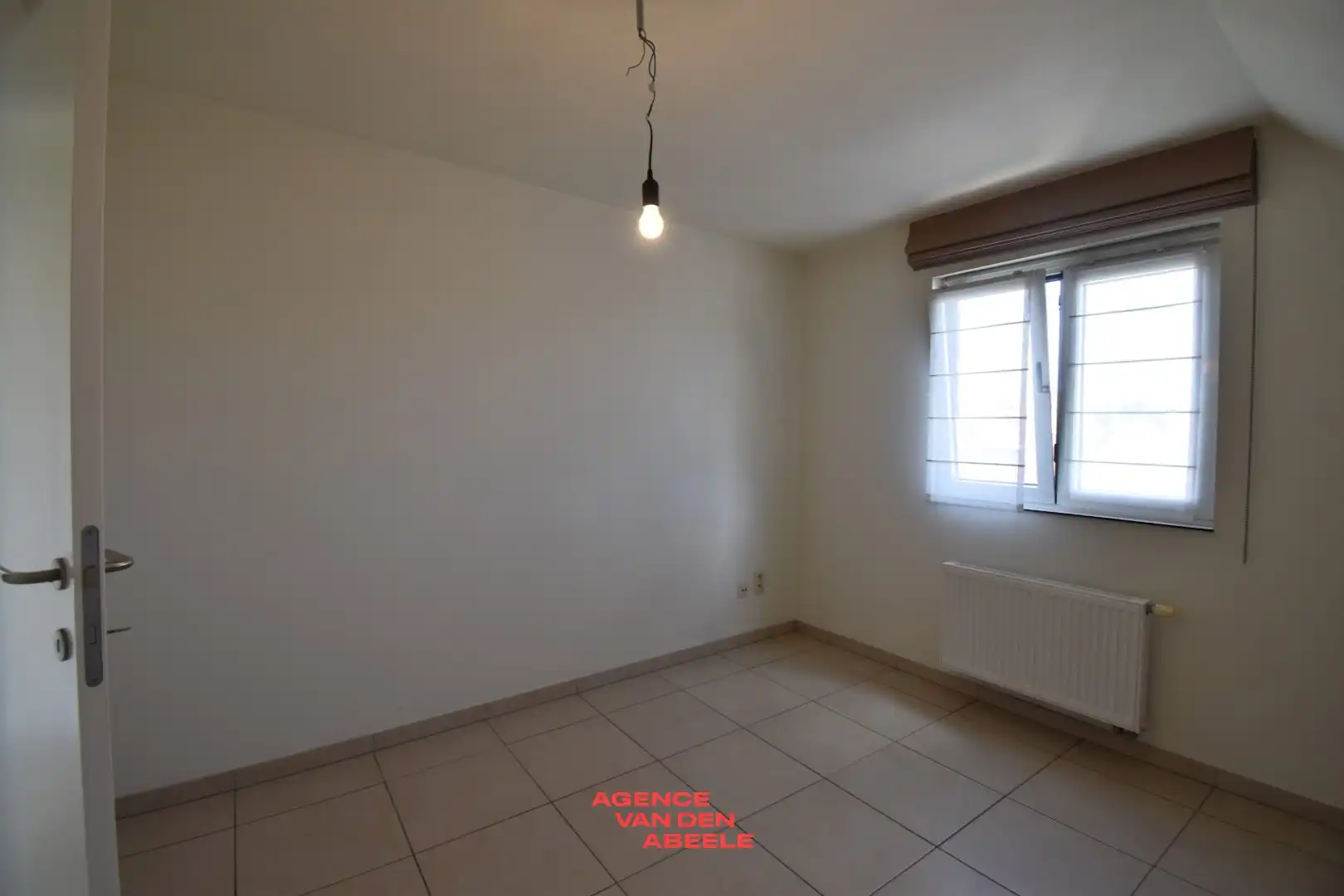 Opbrengsteigendom met 6 appartementen en 7 garages  foto 10