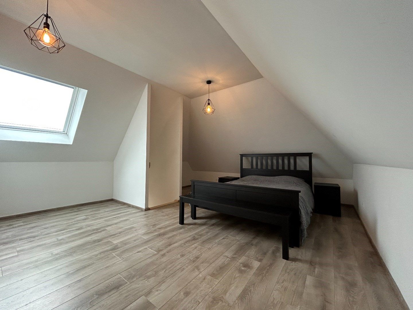 Recent, instapklaar appartement (75 m²) met 2 slaapkamers in vrijstaande, kleinschalige residentie + autostaanplaats foto 13