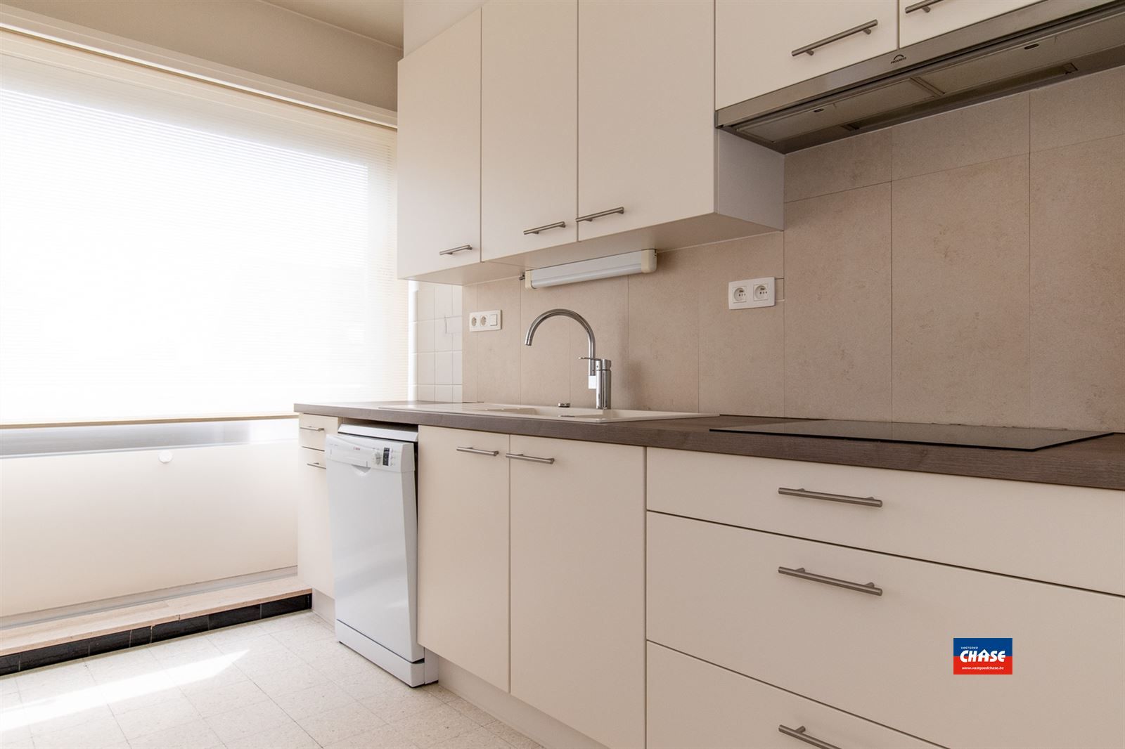 Appartement met 2 slaapkamers + terras foto 6