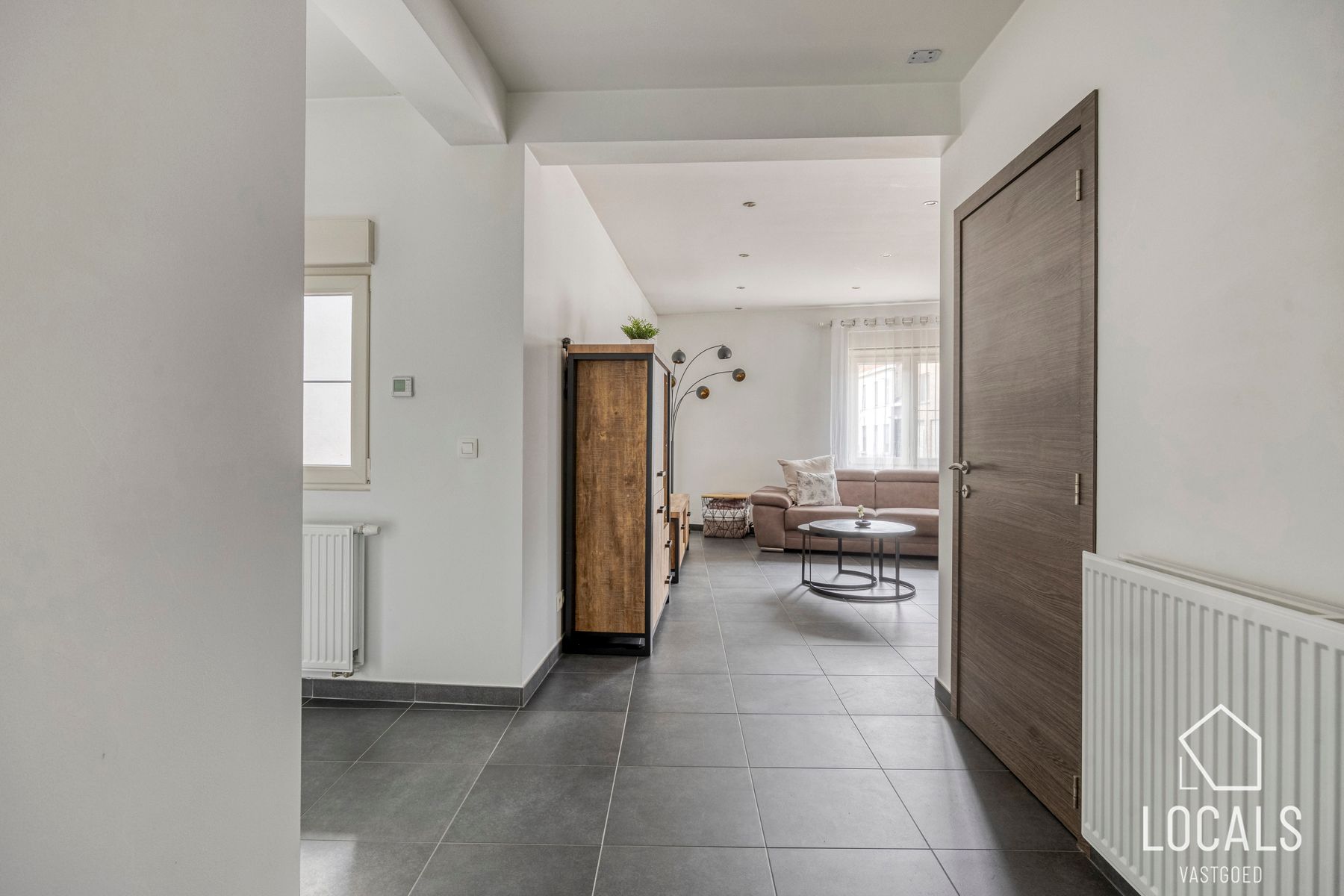 Instapklare gezinswoning te koop in hartje Denderleeuw foto 10