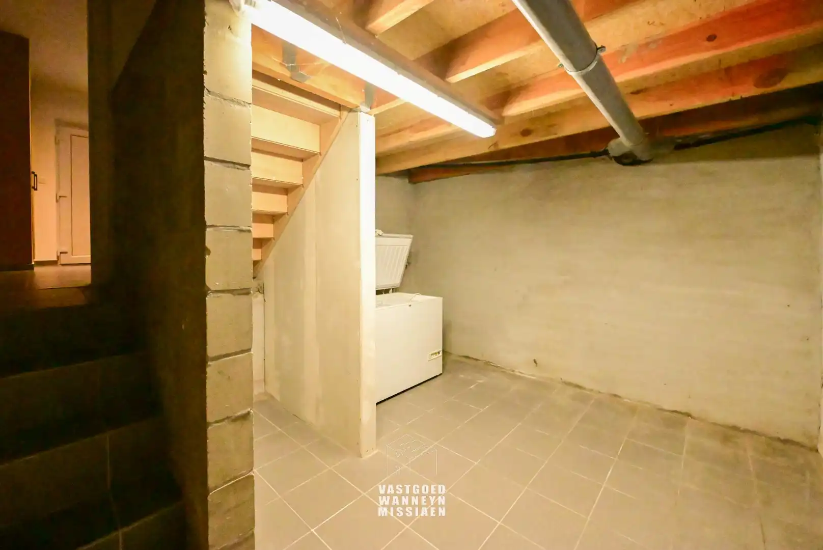 Instapklare woning met 3 slaapkamers en ruime berging/garage in centrum Wingene  foto 13