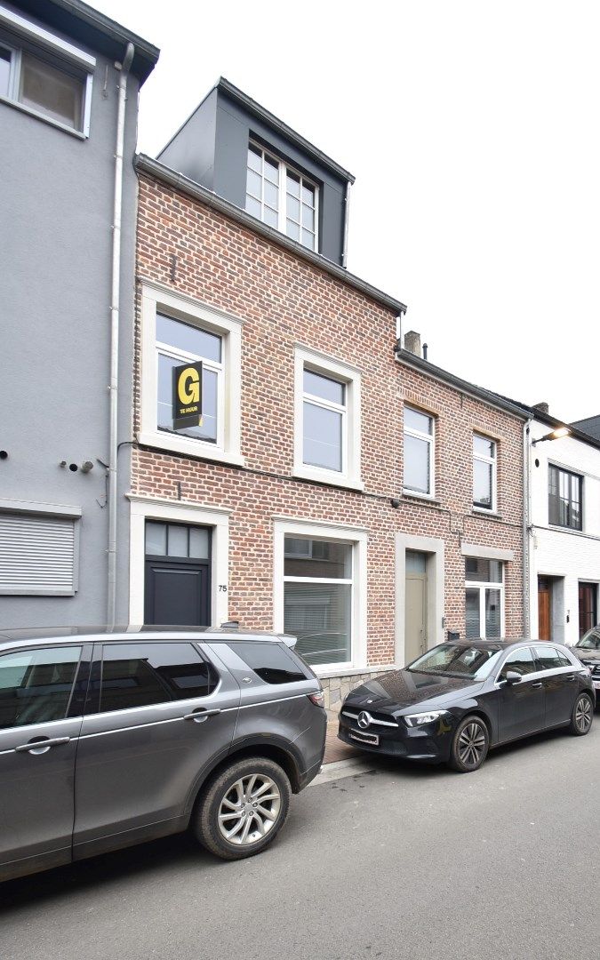 Knap gerenoveerde rijwoning met drie slaapkamers en onderhoudsvriendelijke tuin in centrum Sint-Truiden foto 5