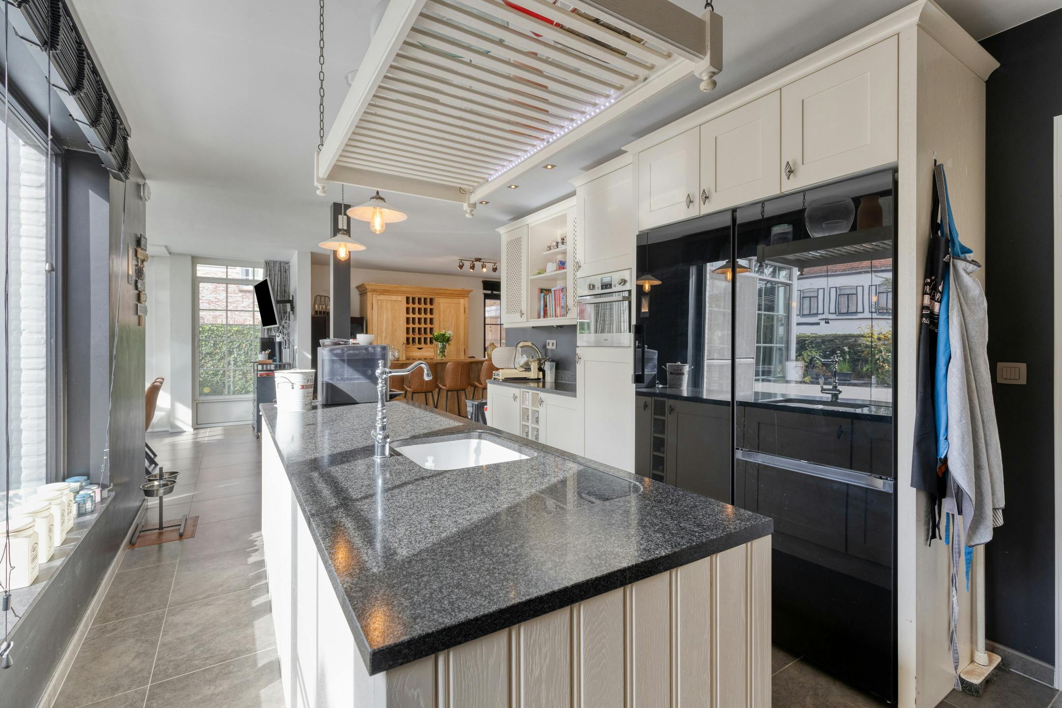 Perfect onderhouden villa te koop in het mooie Zuienkerke foto 11