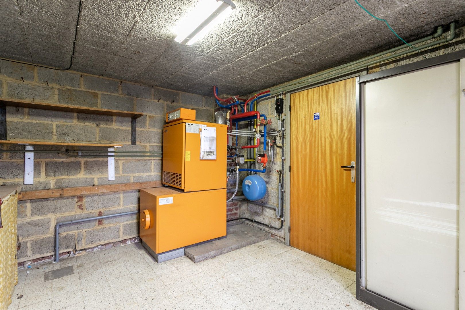 Solide woning met 3 slpk, garage en tuin  foto 18