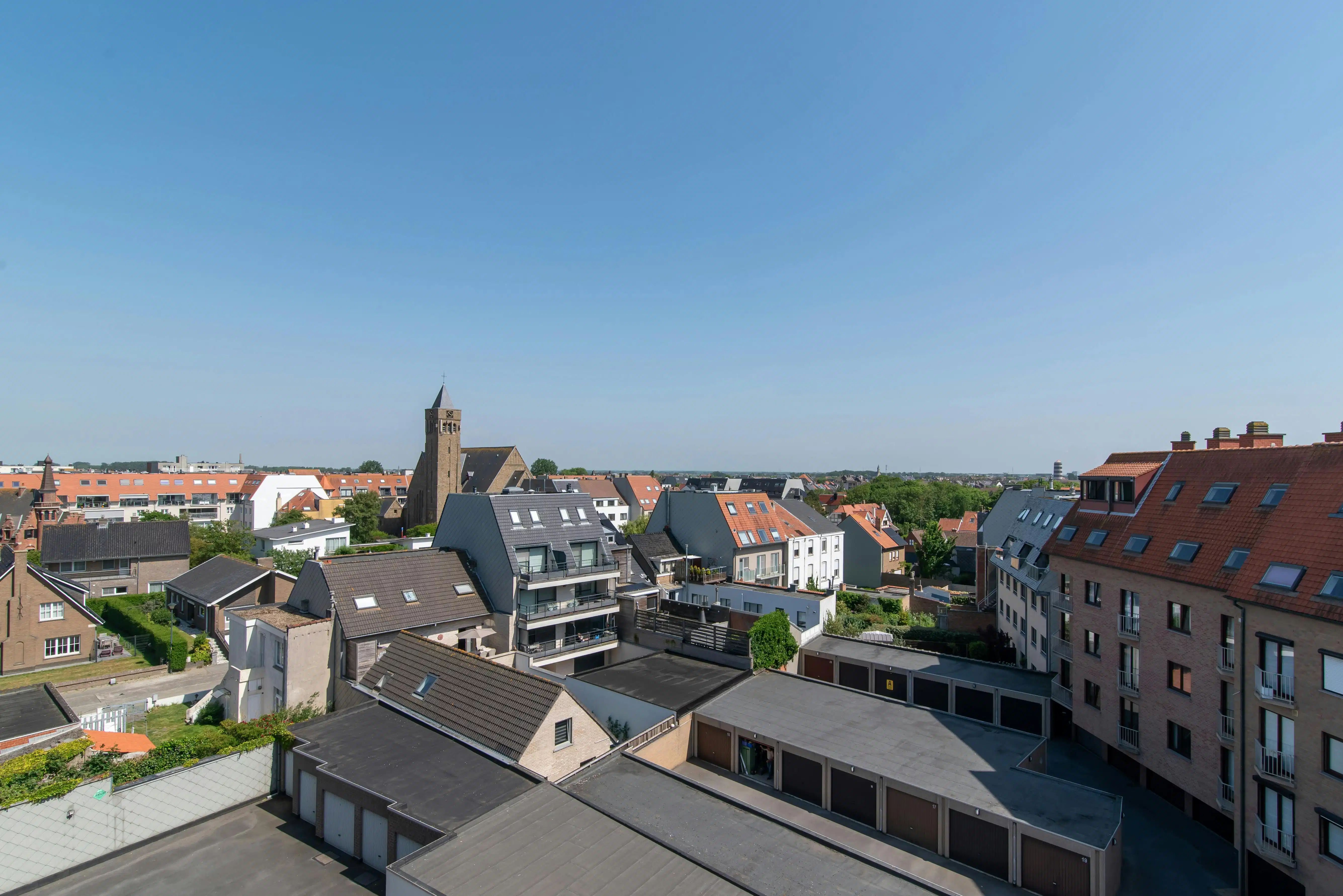 Exclusief penthouse te Bredene met duinen- en zeezicht foto 12