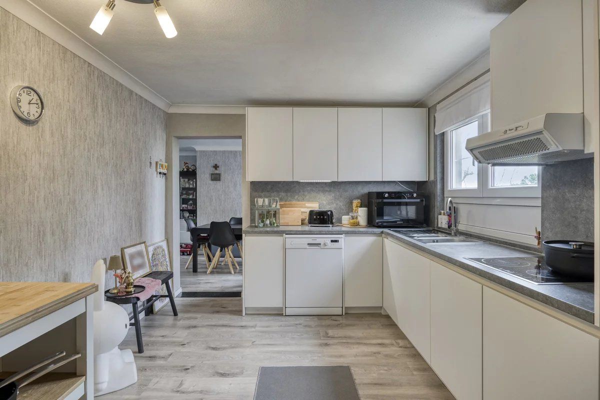 OPBRENGSTEIGENDOM BESTAANDE UIT TWEE RUIME EN VERHUURDE APPARTEMENTEN IN HERK-DE-STAD foto 14
