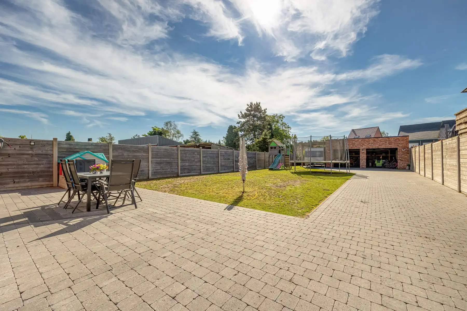 Recente BEN-woning met 4 slks en dubbele garage op gunstige ligging foto 26