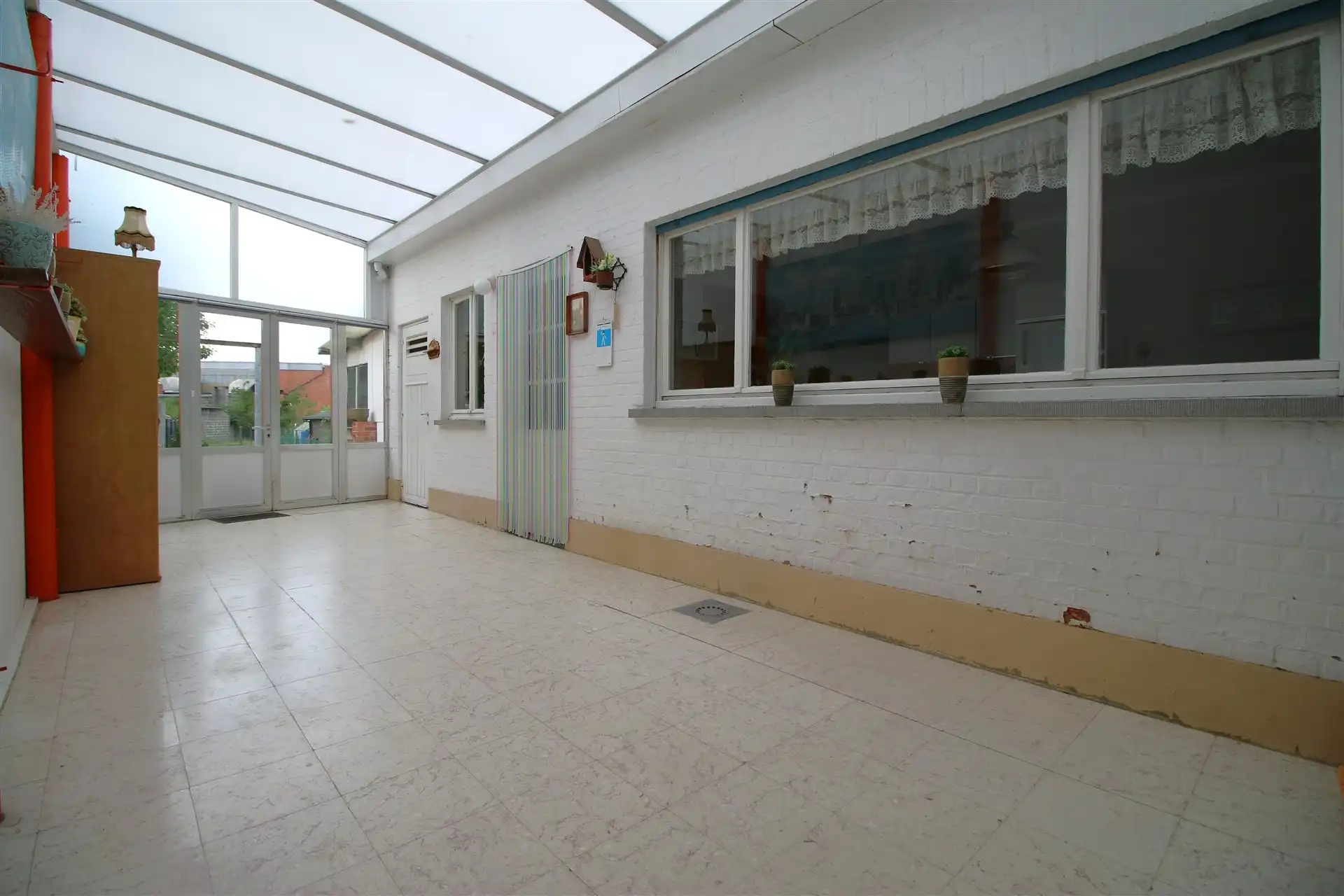 Op te frissen woning in het centrum foto 11