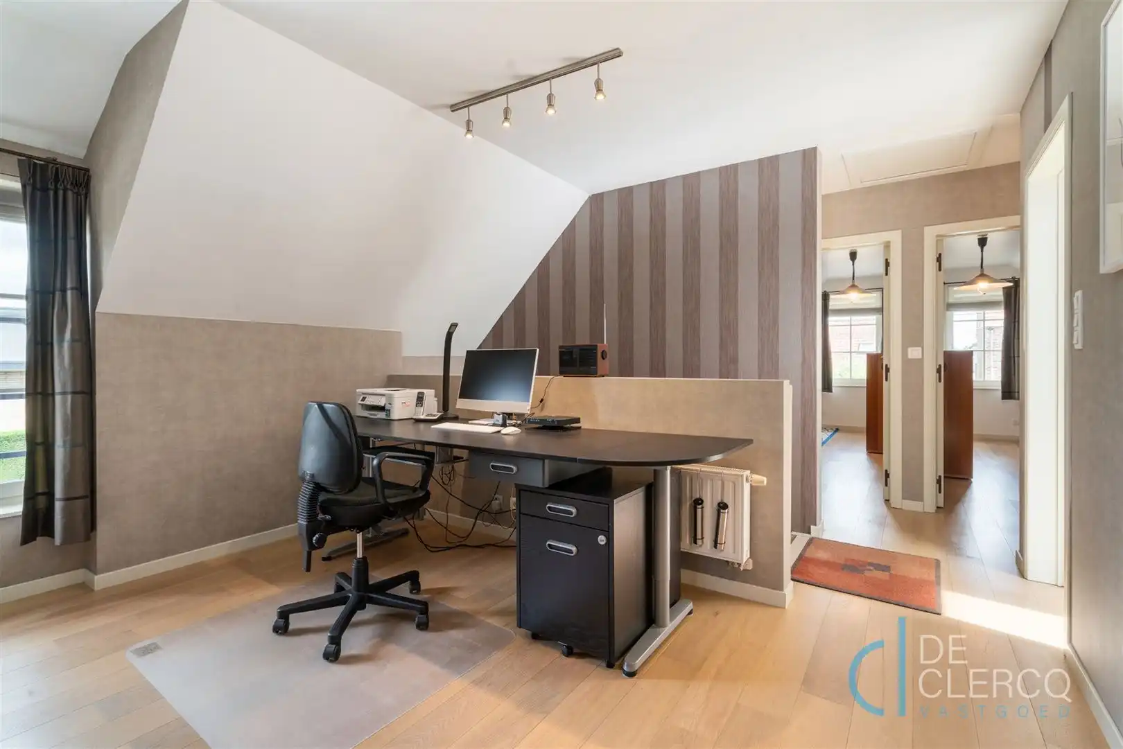 Onderhoudsvriendelijk instapklare woning te huur Lochristi! foto 8