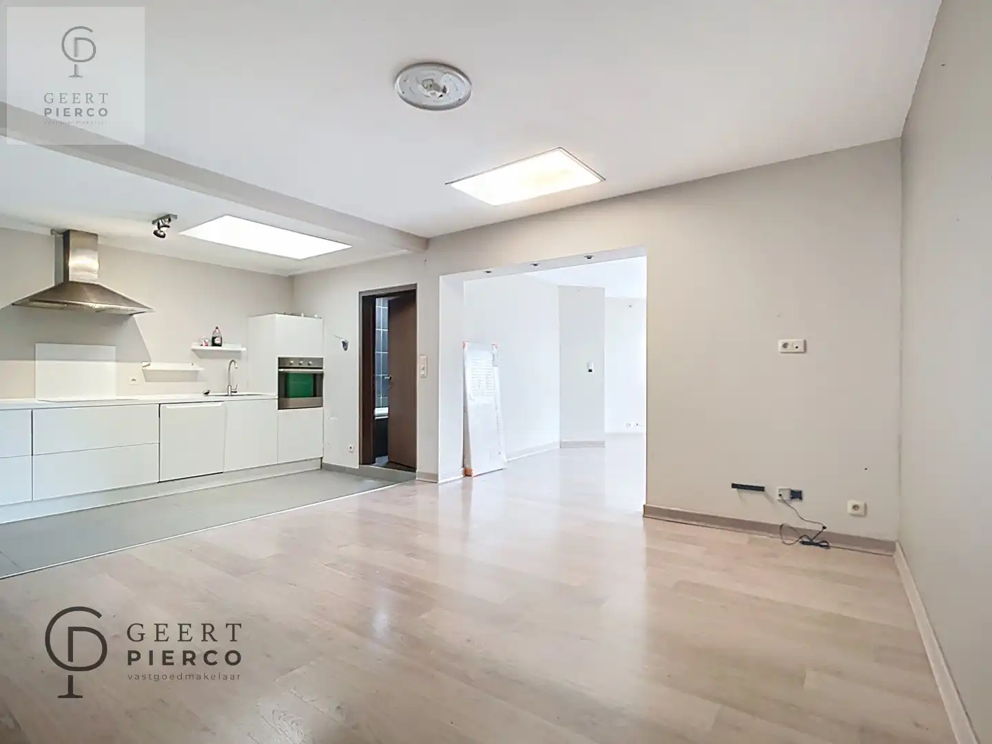 Handelszaak met woonst foto 17