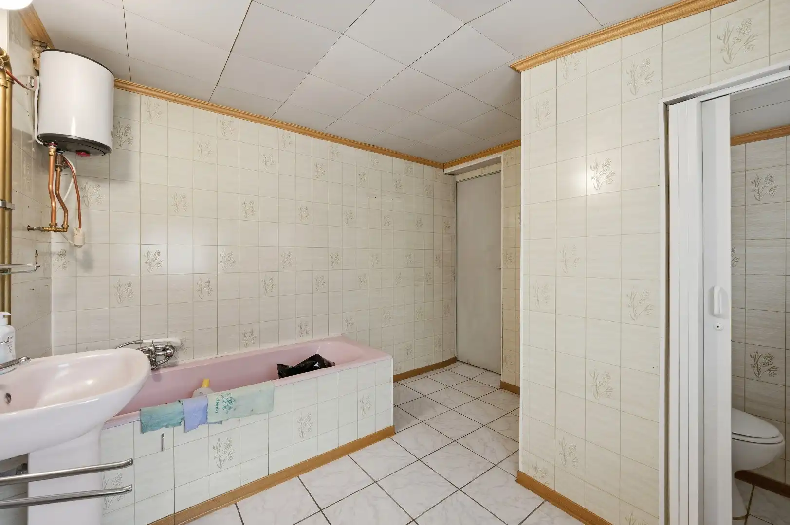 Ruime gezinswoning met 4 slpks met ruime tuin op rustige ligging foto 13