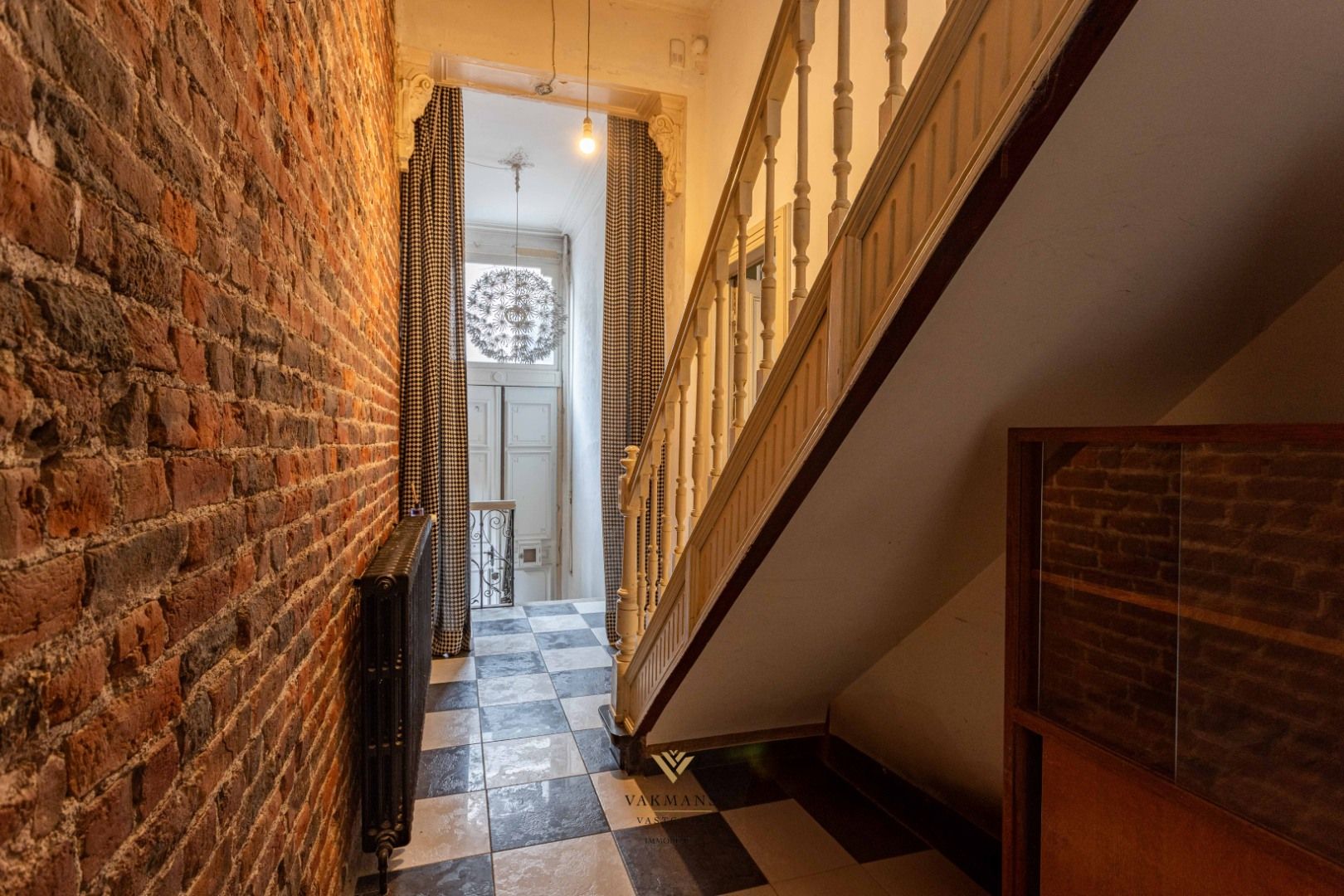 Voormalige directeurswoning foto 9