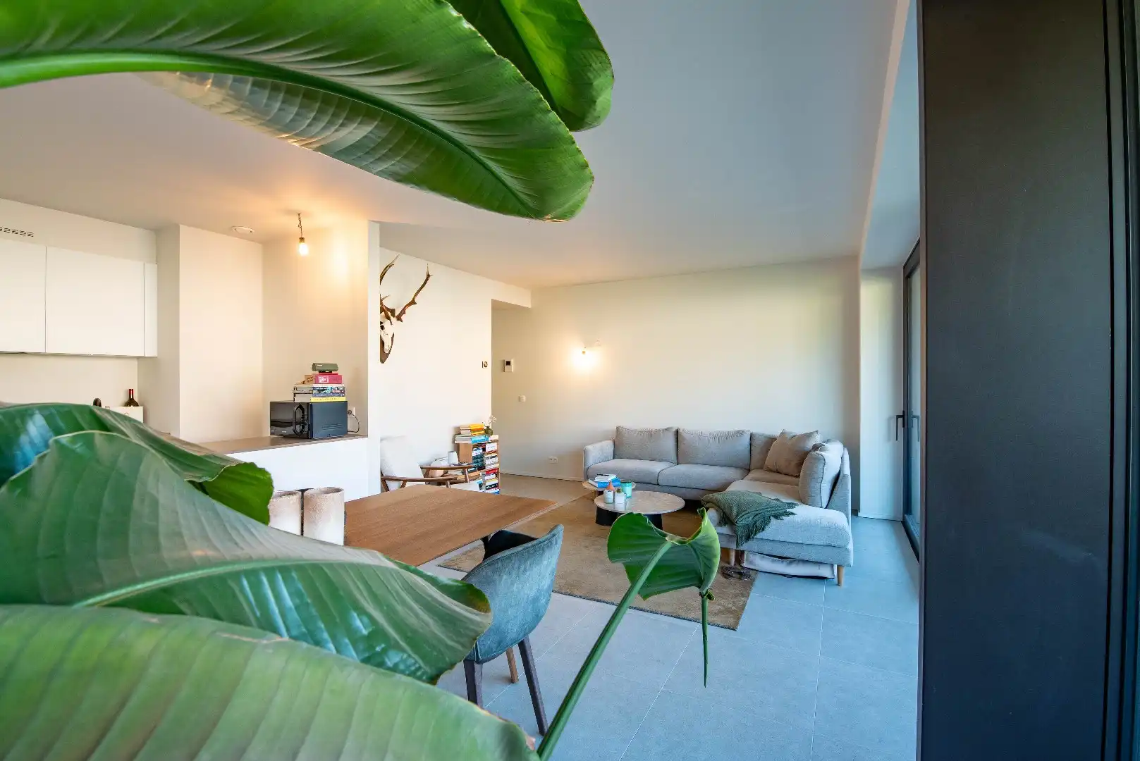 Nieuwbouw appartement in prachtige residentie foto 6
