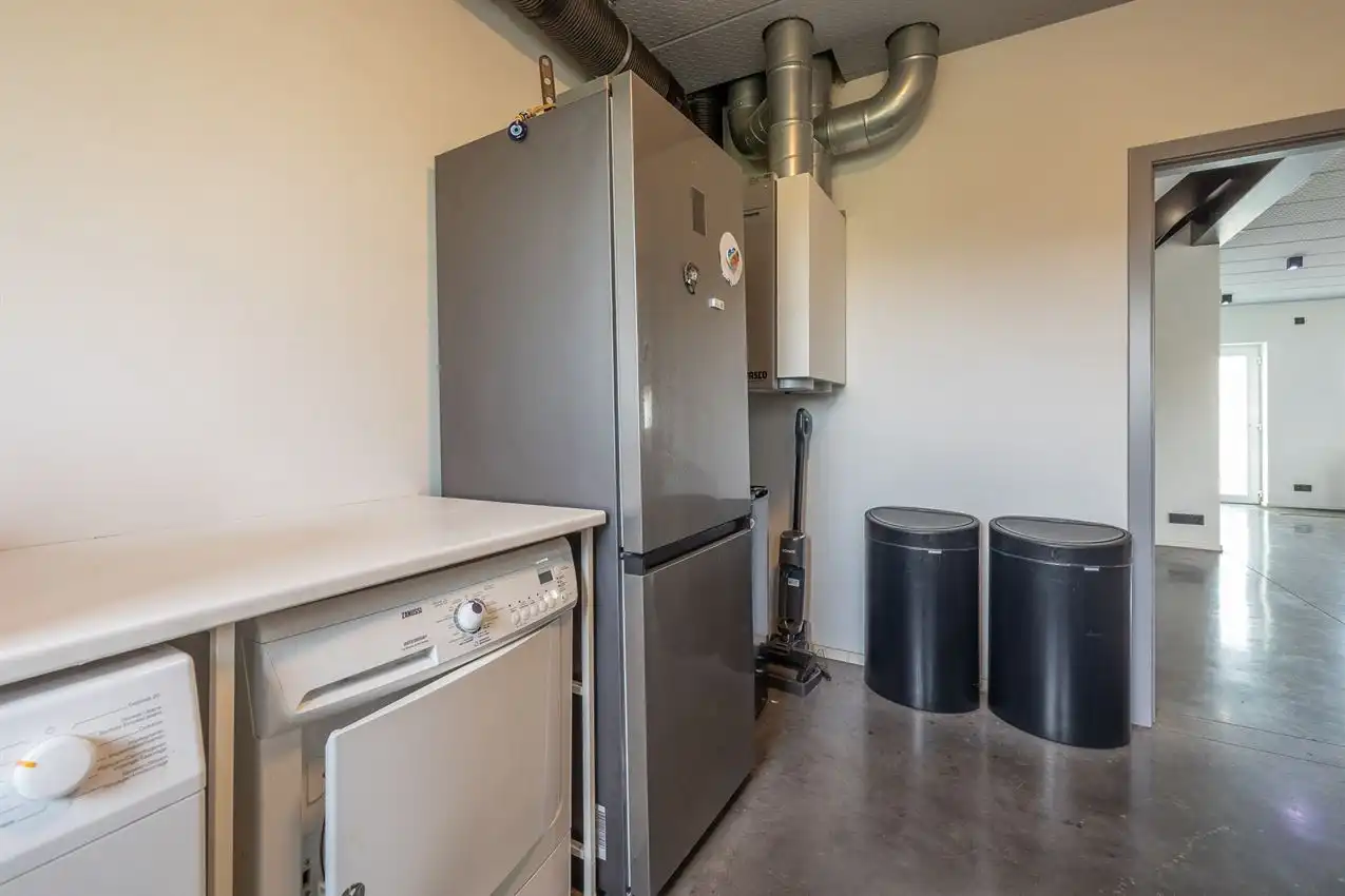 Groot wonen in recent huis zonder renovatie-of bouwzorgen foto 20