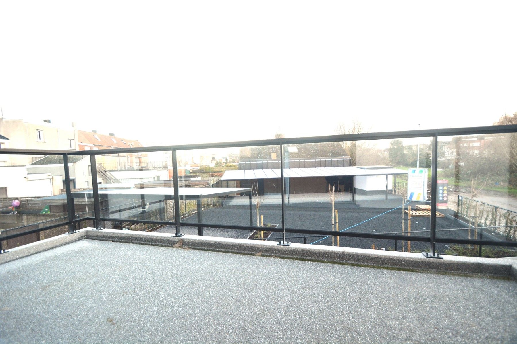 Nieuwbouw 2 slpkmr appartement met carport. Klaar bij akte!  foto 6