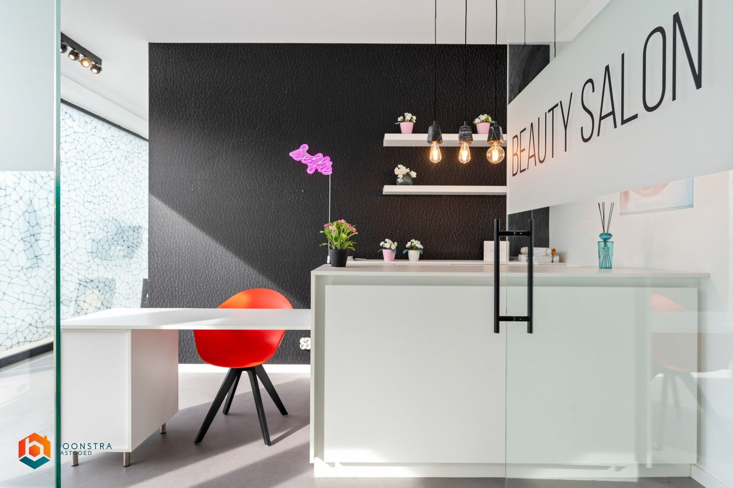 Exclusieve moderne villa met handelsruimte te Schriek foto 30