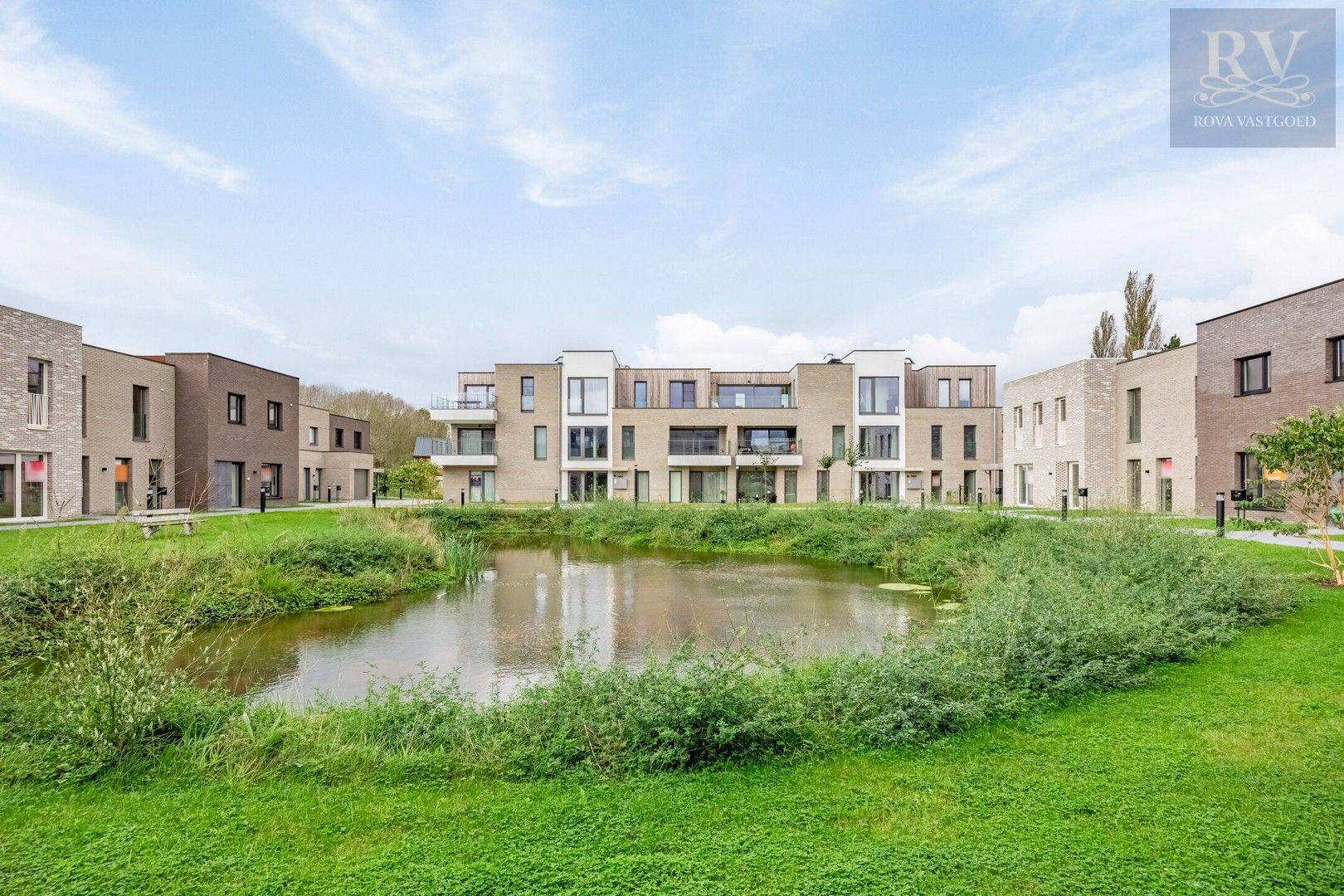 RUIM NIEUWBOUWAPPARTEMENT VAN 149,5M² MET 3 SLPK'S MET TERRAS EN TUIN IN HASSELT foto 26