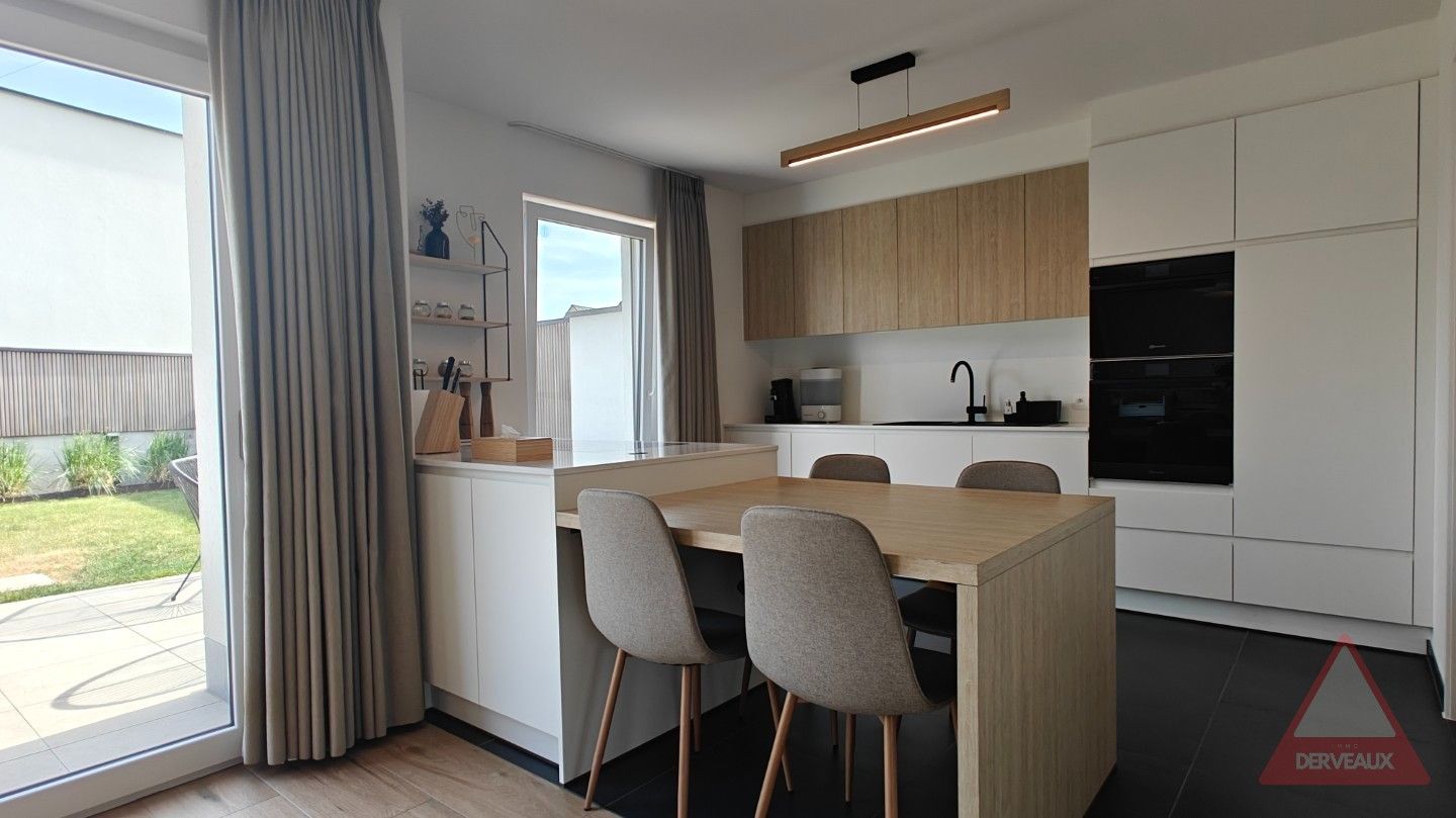 Roeselare – Instapklare halfopen nieuwbouwwoning met tuin en oprit foto 7