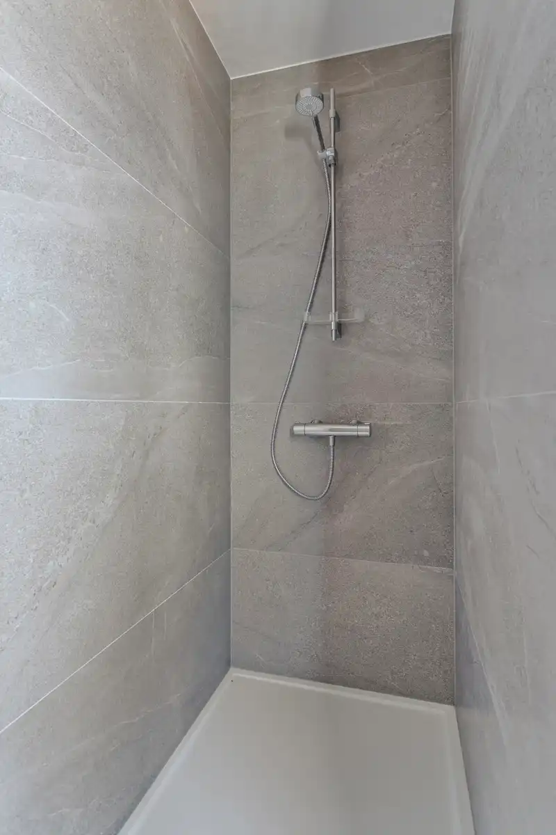 Ruime HOB met garage, tuin & 3 slaapkamers op toplocatie! foto 11