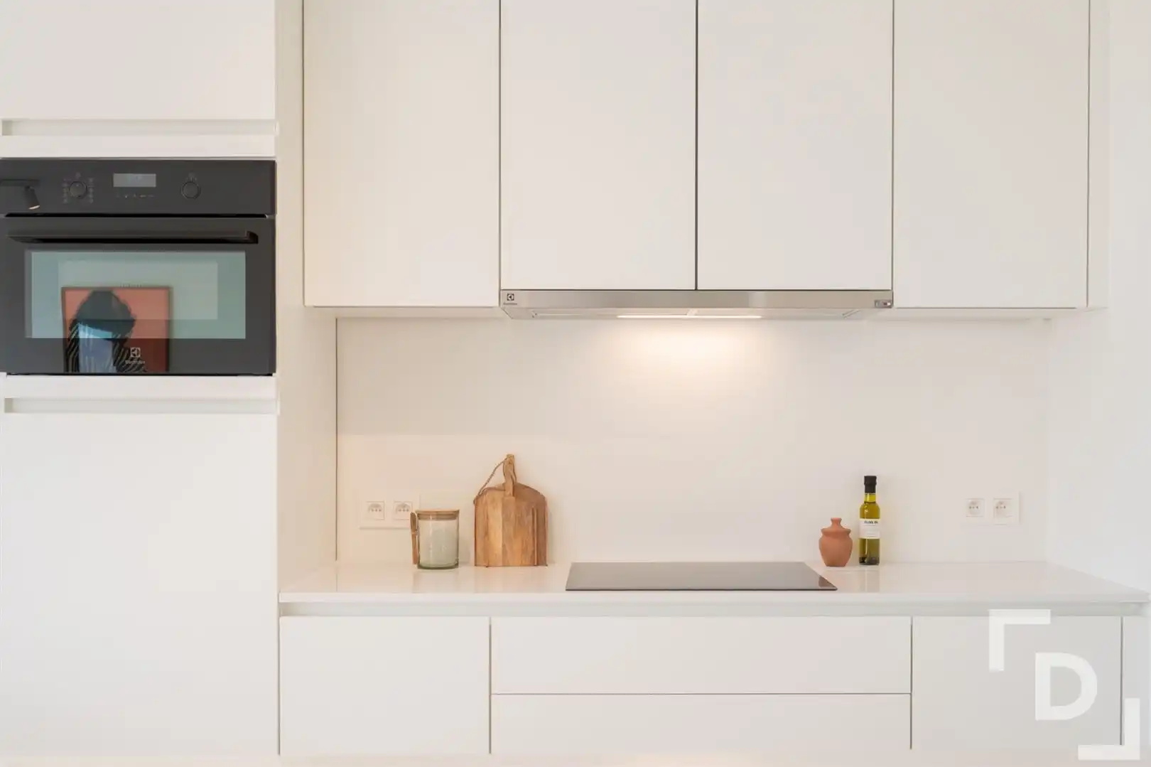 Nieuwbouwappartement met carport te huur te Ieper foto 3