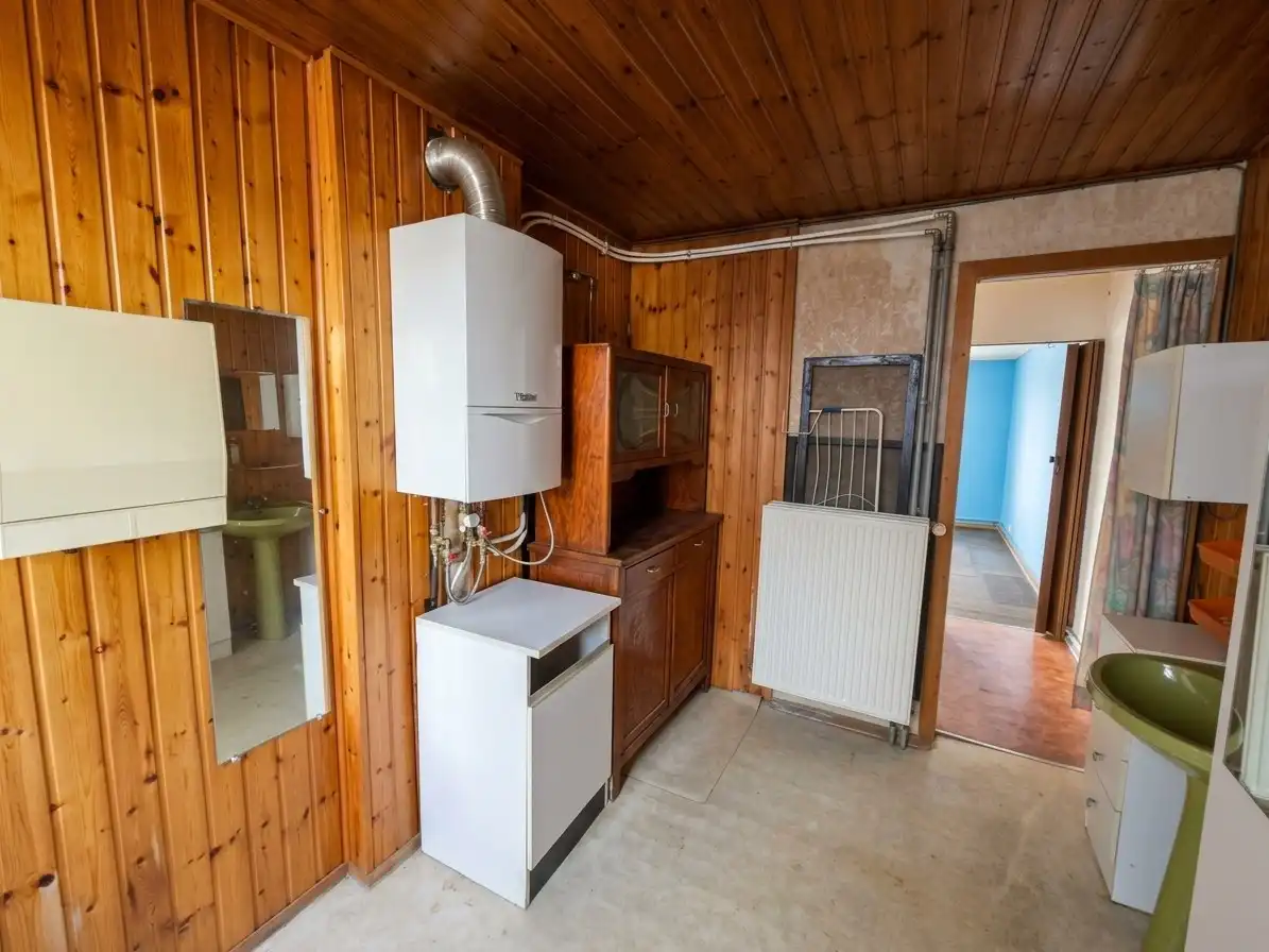 Te renoveren rijwoning op topligging! foto 5