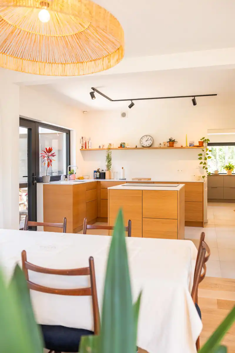 Buitenkans: gerenoveerde topwoning op prachtig perceel van 2.290 m² foto 9