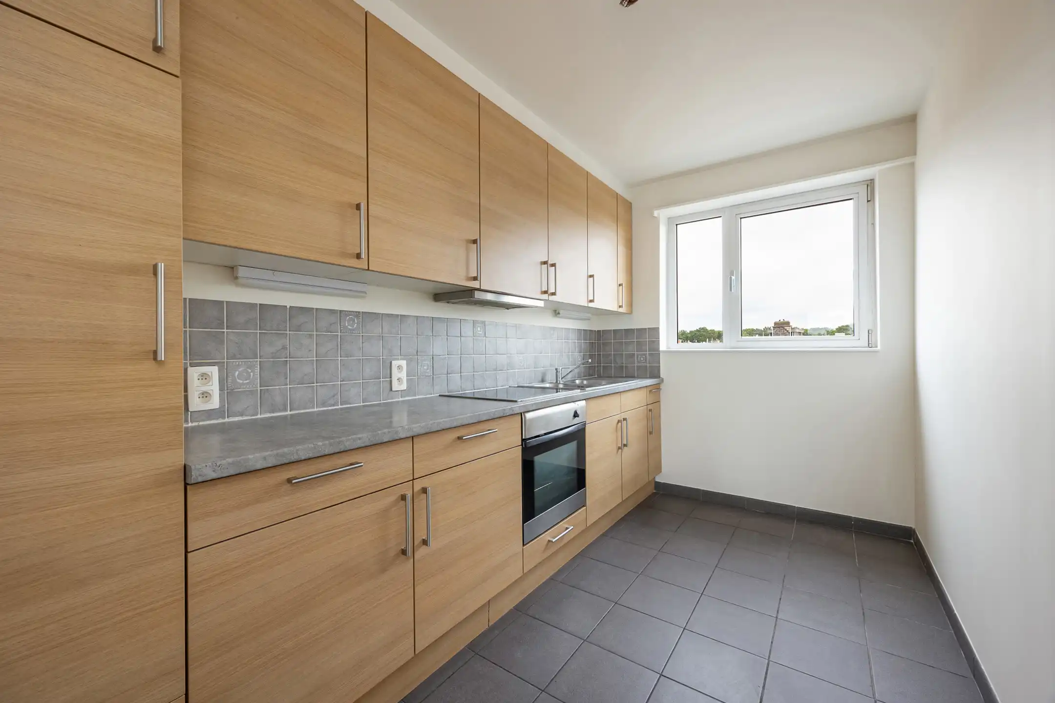 Volledig gerenoveerd appartement in een kleinschalig gebouw foto 6