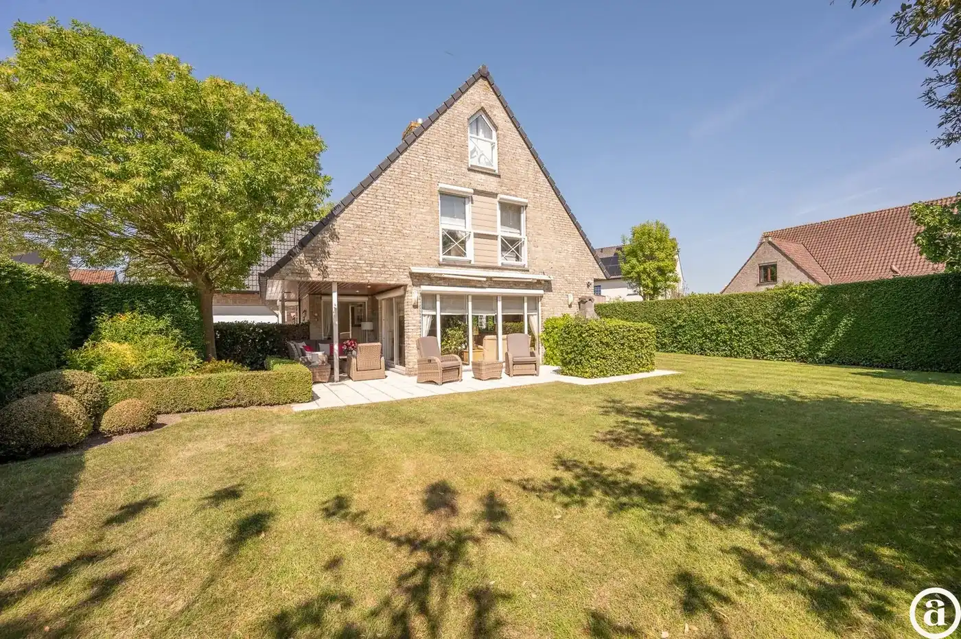 Charmante alleenstaande villa in een rustige residentiële omgeving aan de rand van Knokke. foto 4